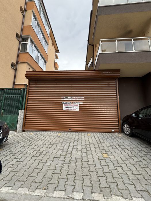 Паркомясто под наем