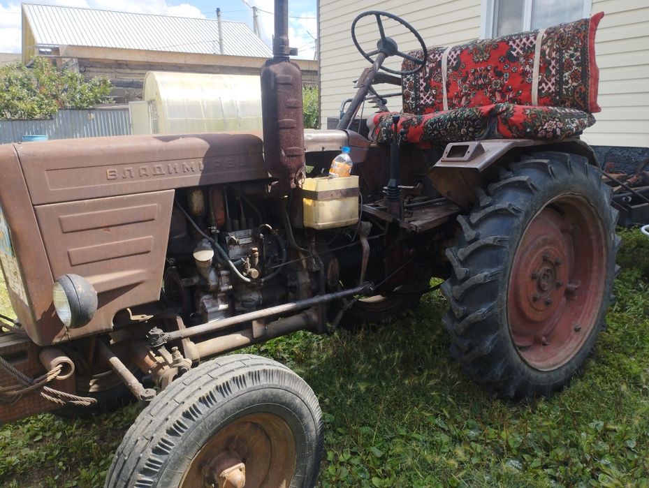 Продам трактор Т25