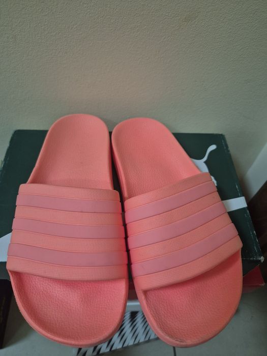 Чехли Adidas, номер 37