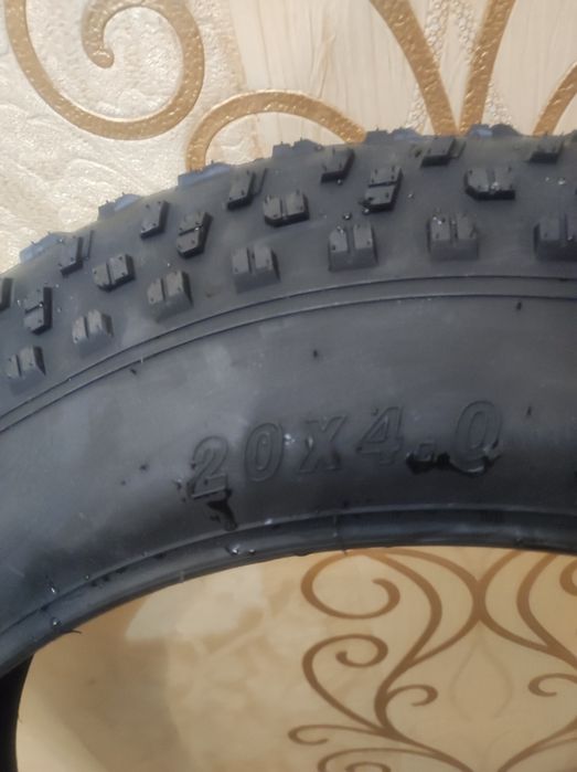 Продам покрышку на фэтбайк