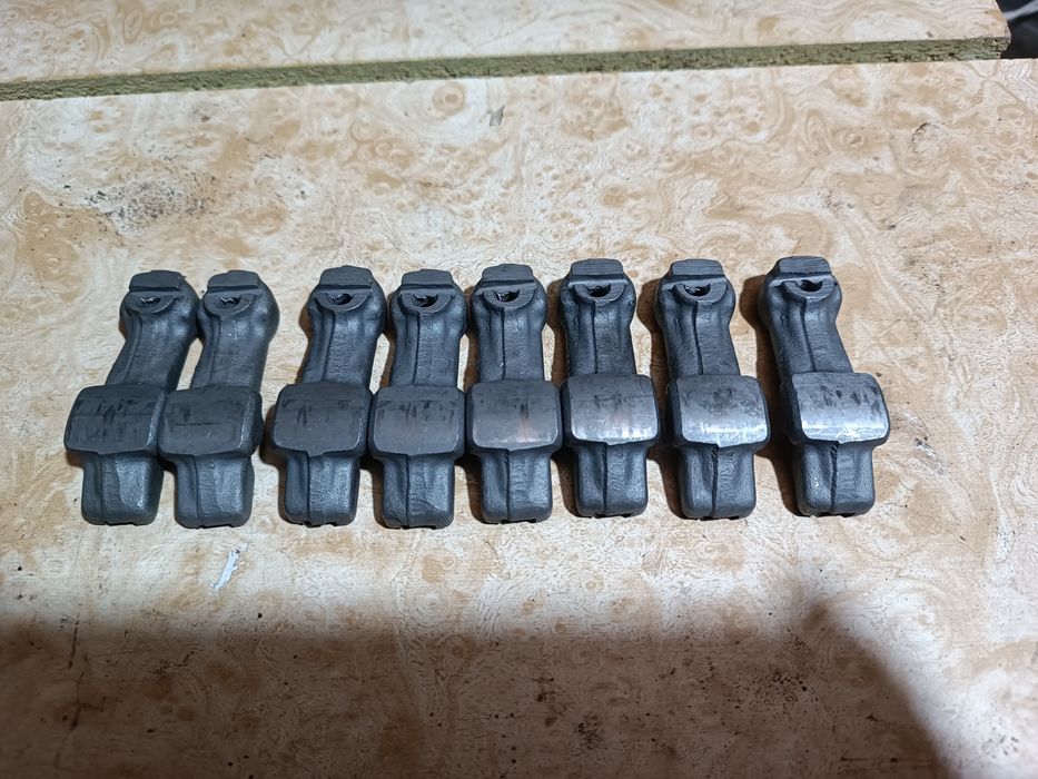 На ниву запчасти