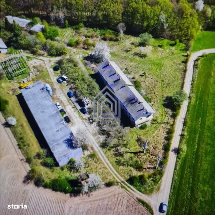 Teren 17400 mp  si  Constructii ,  Comuna Todiresti, Suceava