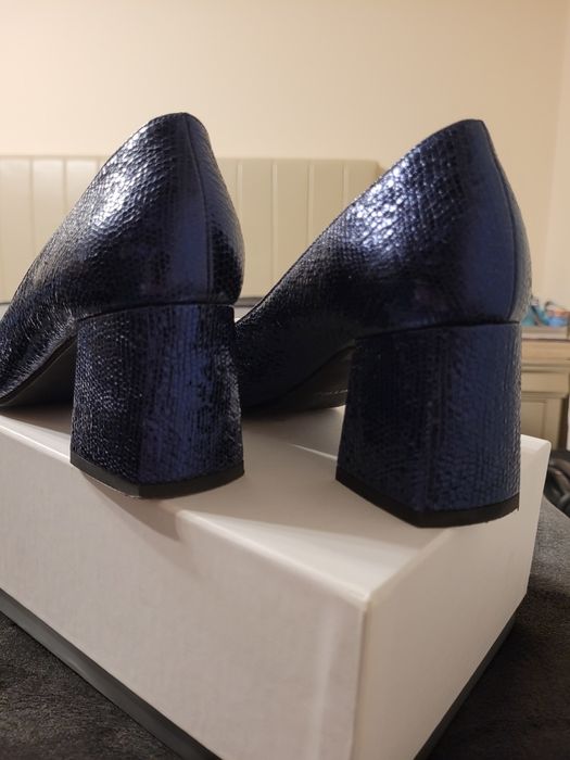 Papuci cu toc Pollini marime 35