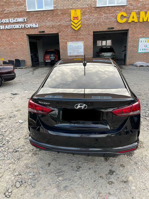 Авто в аренду для такси