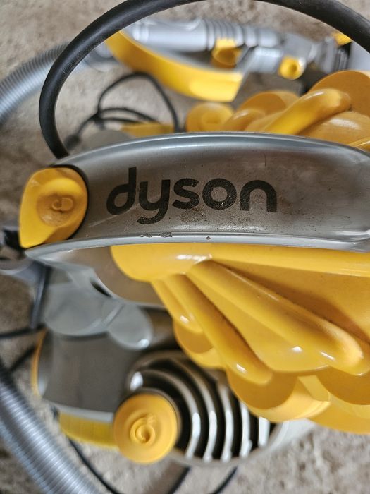 Dyson Rootcyclone