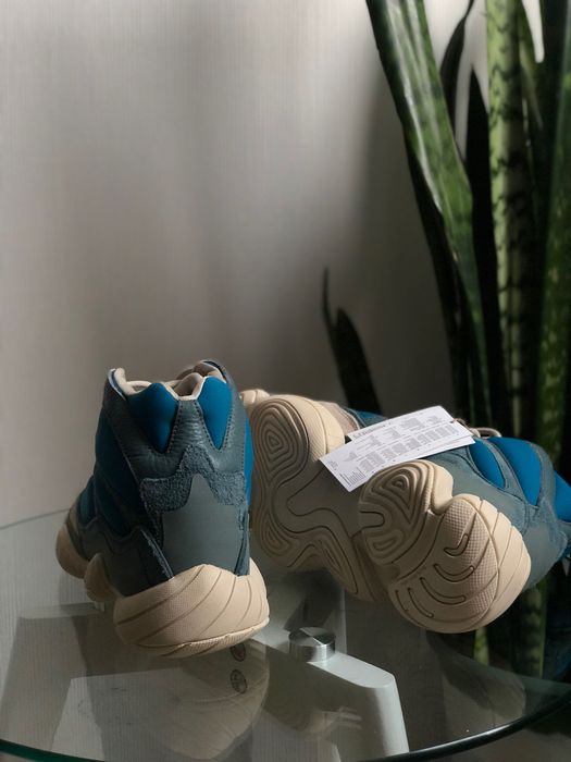 Yeezy 500 high marimea 43
