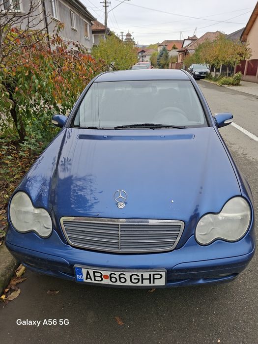 MERCEDES-BENZ E-Class 2001 — imagine 1