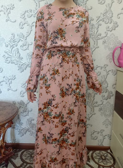 Продаётся платье