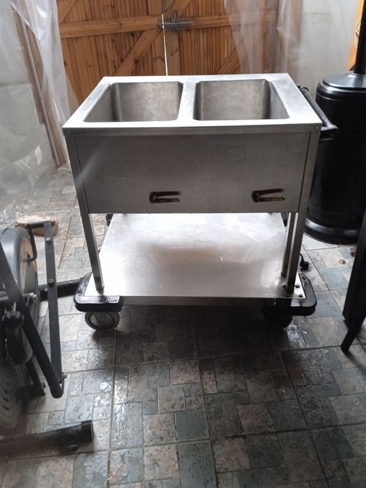 Bain,Marie, Masă caldă cărucior.