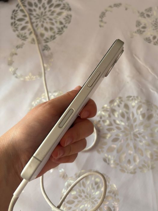 Iphone 16 продам.