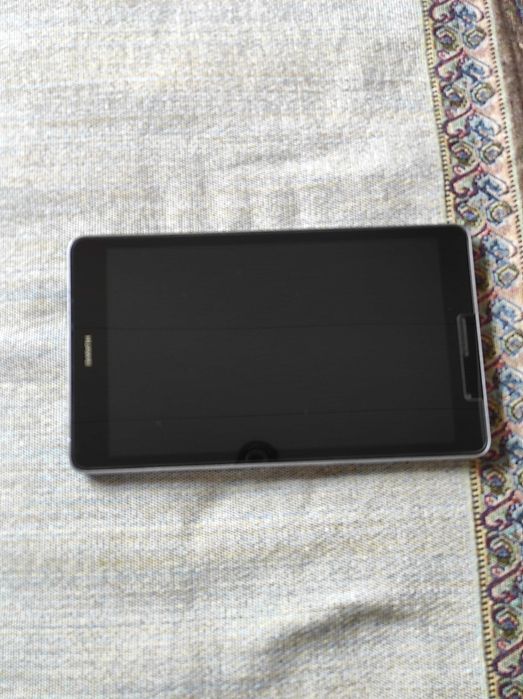 Продается планшет “Huawei MediaPad  T3”- 8"/ Ram 2/16 рабочий