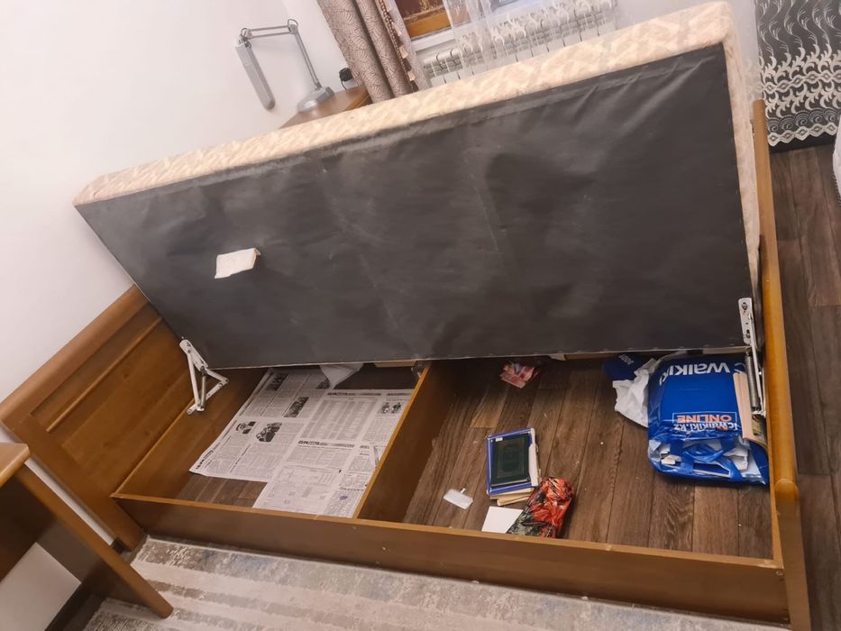 Продам кровать в хорошем состоянии!!!