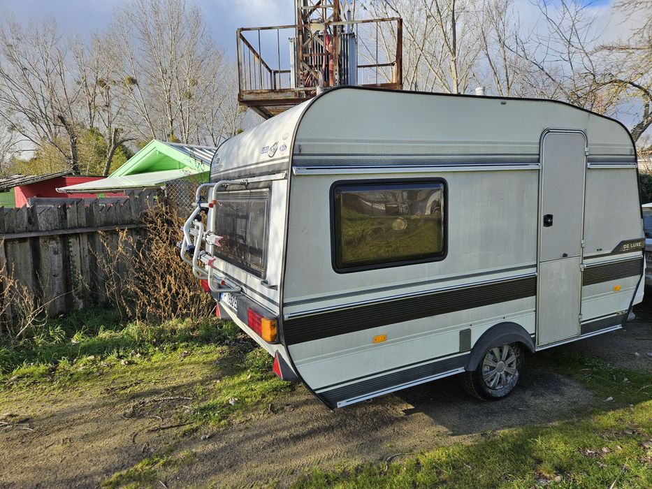 Каравана Hobby къмпинг Смокиня