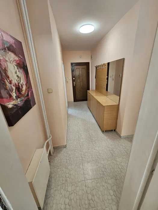 Дава се под наем Двустаен апартамент в Пловдив, Център - 65 кв.м за 500 € - Снимка #3