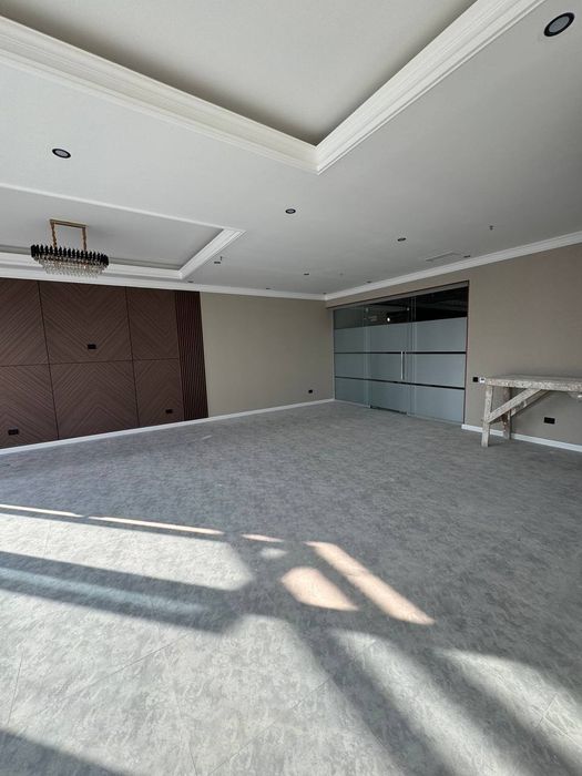 Аренда офис в Zarafshon city, or. Piramit tower. Яккасарайский район С