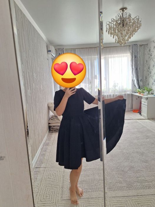 әр түрлі турецкий киімдер.