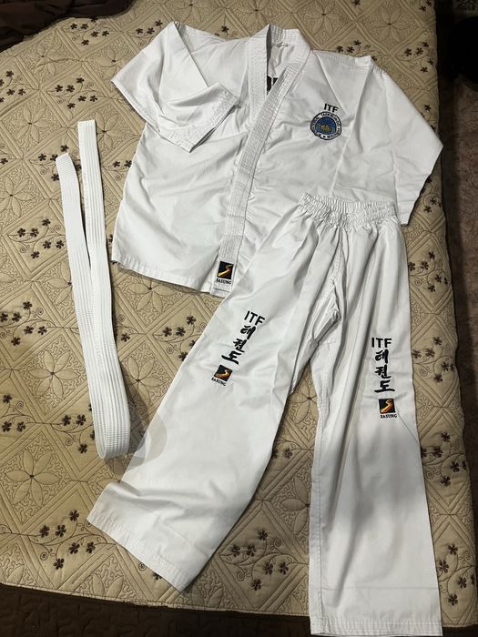 Кимоно для тхэквондо