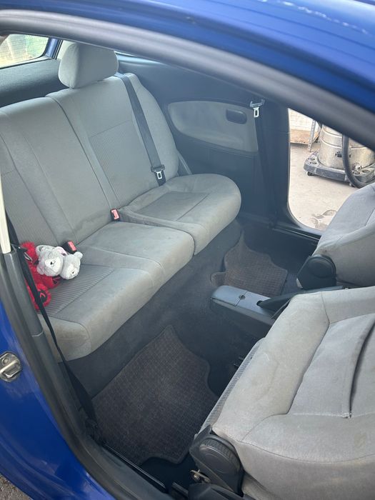 Vând Seat Ibiza 6 L