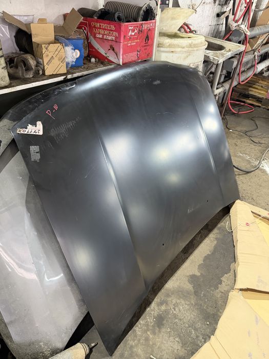 Капот на ниссан примера