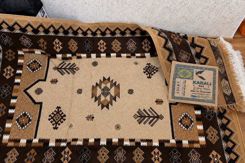 Продам Ковры разные