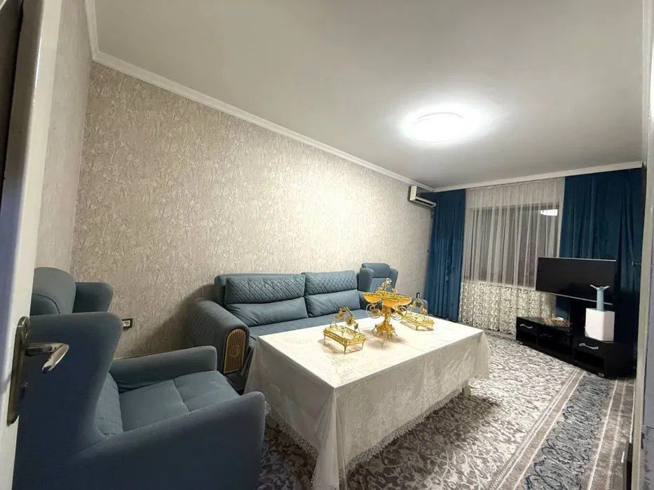 Квартира на Ц13-Лабзак 3*4/1/4 общ пл 70м +парковка+подвал+огород