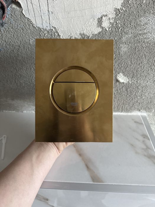 Vand Clapeta Grohe Nova Auriu