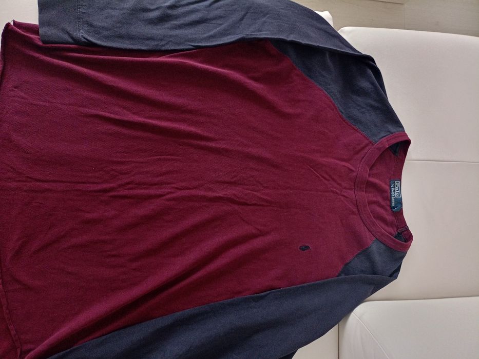 Vând bluza de corp polo Ralph Lauren,purtata,stare buna,mărimea XL.