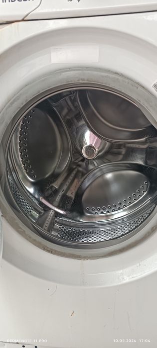 Продам стиральную машинку и холодильник оба в рабочем состоянии