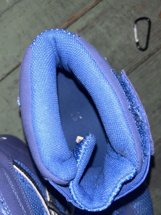 Продам борцовки детскую