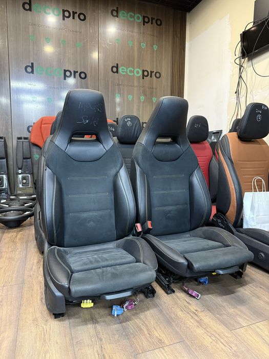 W177. CLA alcantara.