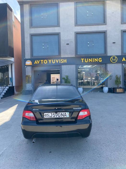 Нексия 2 сотилади