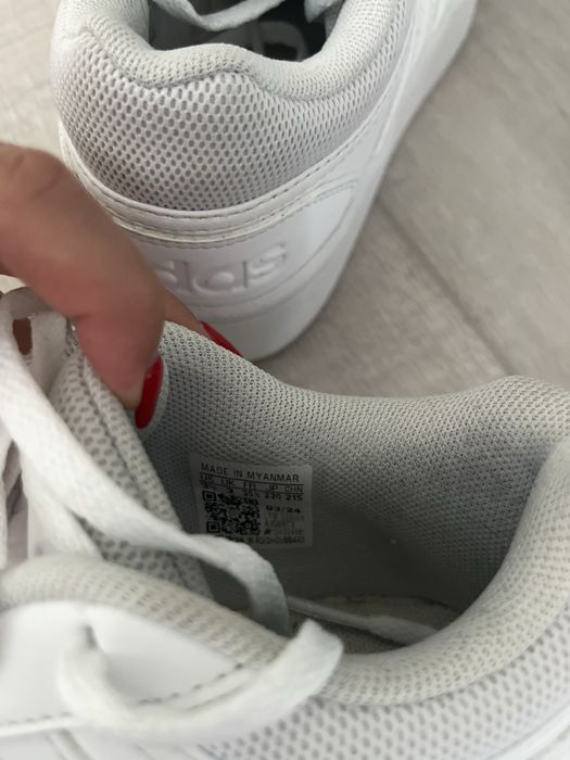 Pantofi Sport Adidas Hoops 3.0 Bold mărime 35.5