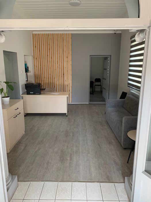 АРЕНДА! 5/1/2- центр, нежилое помещение, 135 кв, евроремонт 1500$