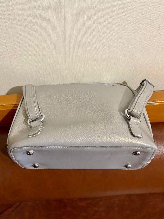 Женский кожаный рюкзак