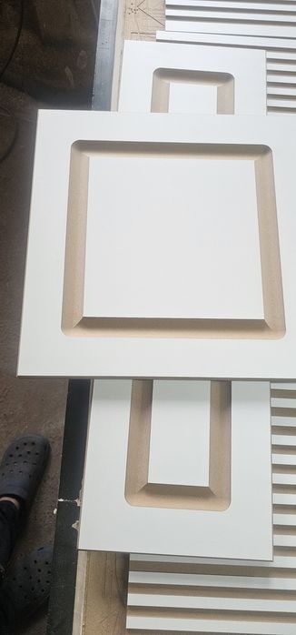 Fronturi usi mobilier