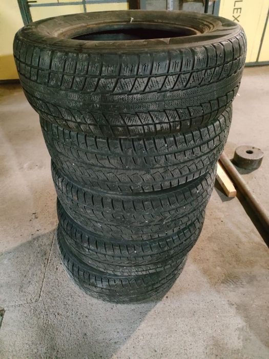 Продам резину r 15