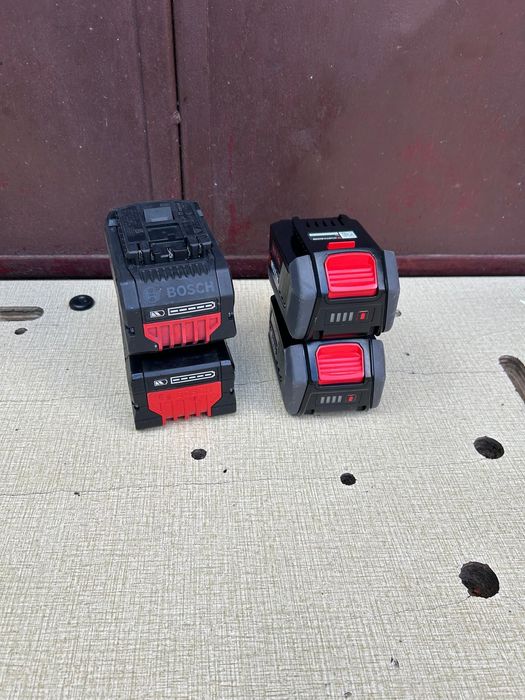 Acumulatori Whurt cube si Bosch Expert