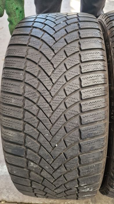 225 40 19 Bridgestone 2020 4 anvelope iarna