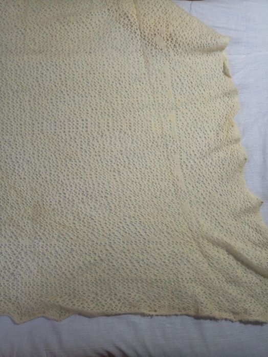 Платок паутинка новый