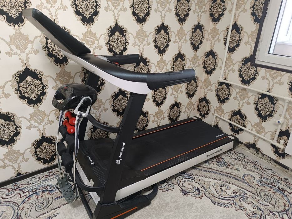 Продаётся беговая дорожка Kaitashi K-8000