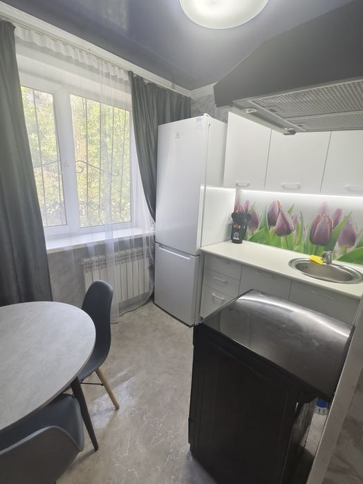 Продам 2 комнатную квартиру