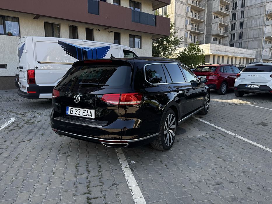 Volkswagen Passat 2.0BiTdi 4Motion - DSG/Matrix/ACC/Panoramic/Virtual cockpit