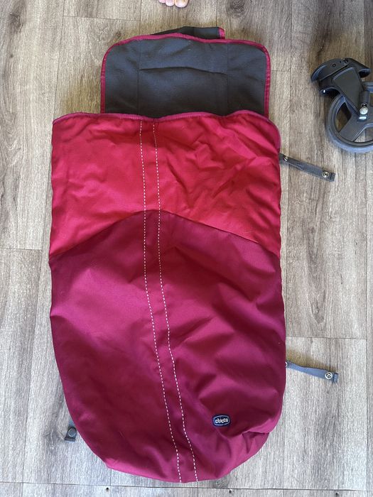 Продам коляску chicco