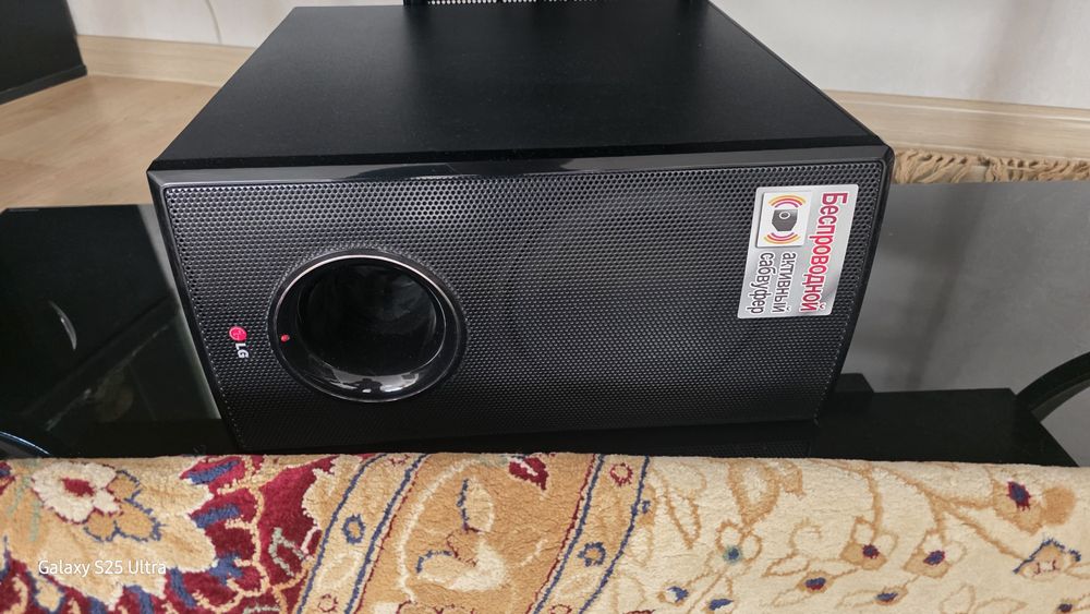 Продаётся саундбар LG