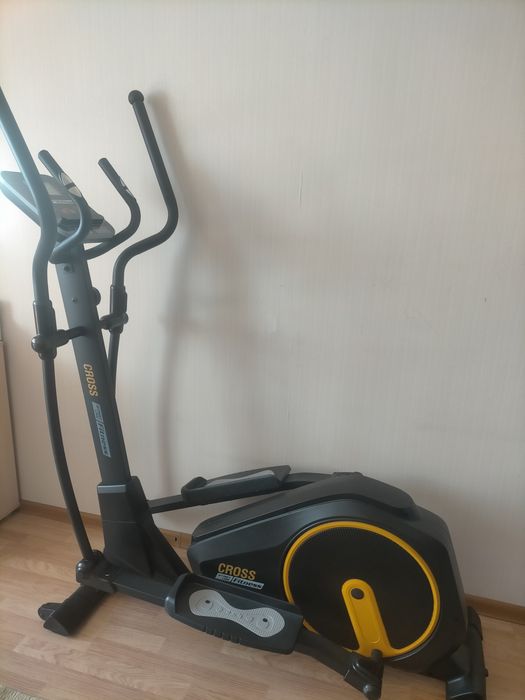 Элептический тренажёр