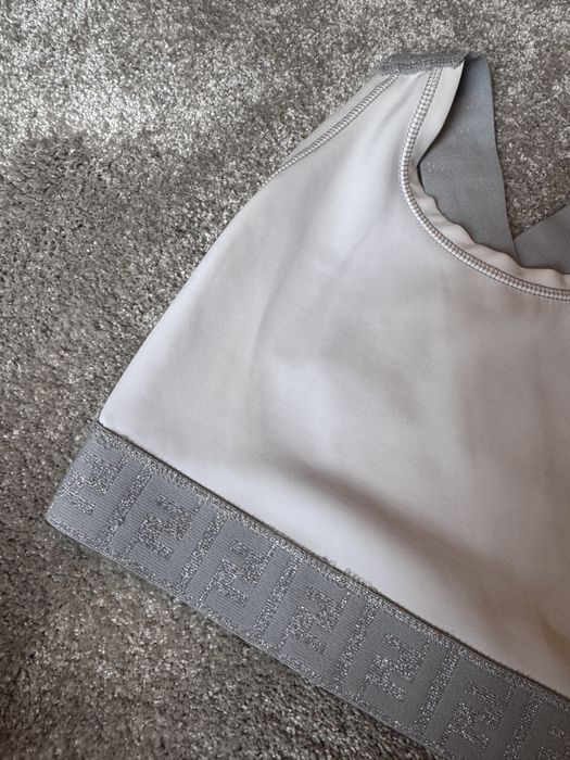 Боди с дълъг ръкав Alexander Wang/ Блуза Balenciaga/Спортен топ Fendi