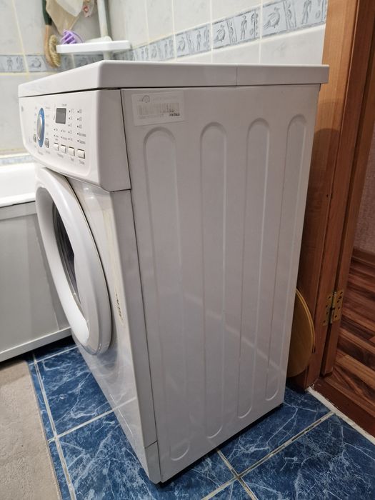 Стиральная машинка LG