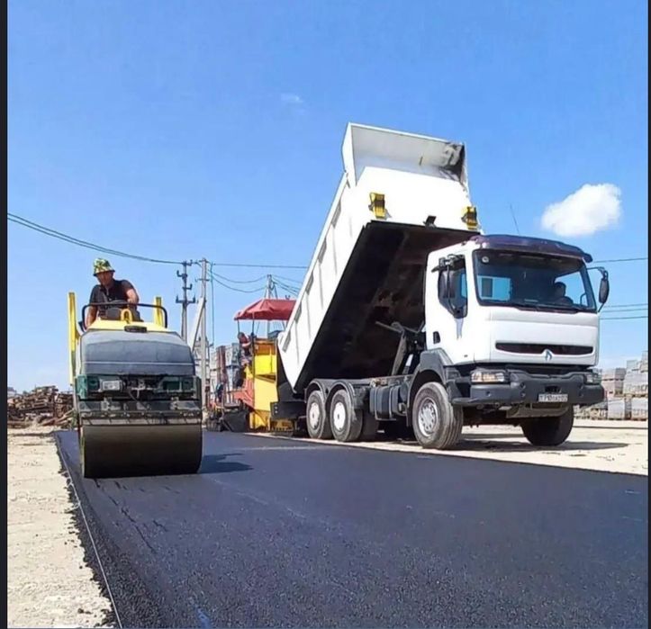Укладка асфальта  Асфальтирование