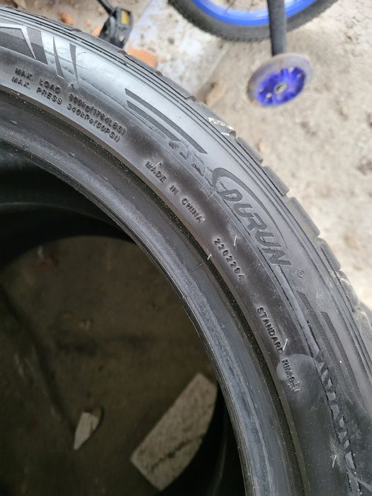 Продам летние резины