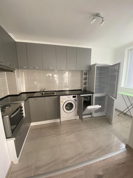 Дава се под наем Двустаен апартамент в Пловдив, Тракия - 63 кв.м за 400 € - Снимка #1